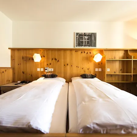 ホテル Spenglers 3*